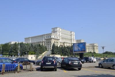Vanzare spatiu comercial 700 mp, Palatul Parlamentului - 1
