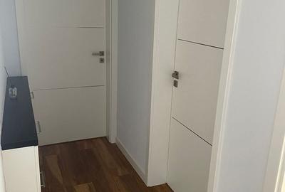 Apartament cu 3 camere decomandat în Central - 1