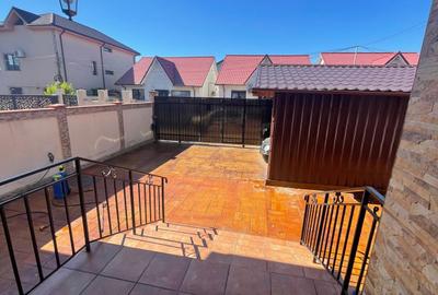 Navodari Vila  P+1+M  Living + 5 camere  86 mp etaj  Construita  in 2011 din bca - 2