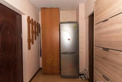 Apartament cu 3 camere decomandat, mobilat în Prundu - 2