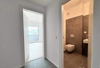 Apartament cu 3 camere semidecomandat în Nord