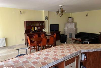 Casă cu 4 camere în Centrul Istoric - 2