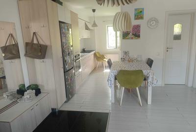 Apartament cu 2 camere decomandat în Giulești - 3