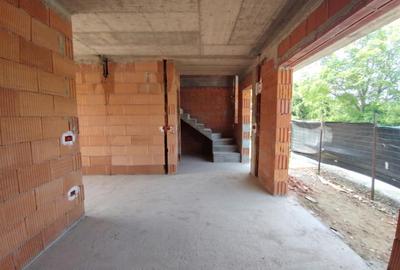 Casă individuală cu 4 camere cu Canalizare în Lisaura - 5