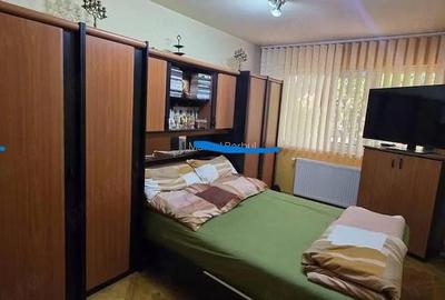 Apartament cu 4 camere decomandat în Circumvalațiunii - 2