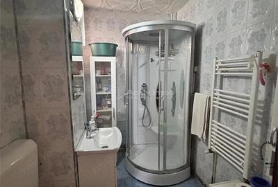 Apartament cu 4 camere semidecomandat în Central - 4