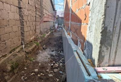 Casă individuală cu 6 camere cu Teren 246 Mp în Central - 32