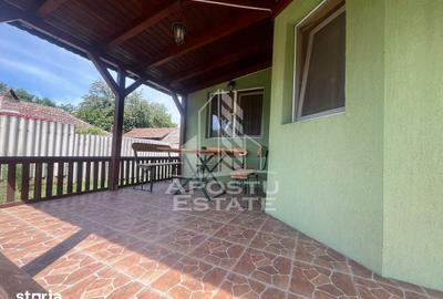 Casă cu 3 camere cu Teren 1400 Mp în Secusigiu - 6
