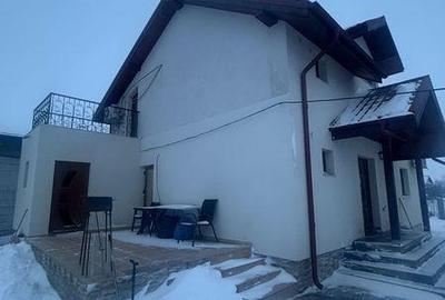 Casă cu 4 camere cu Teren 140 Mp în Sinești - 3