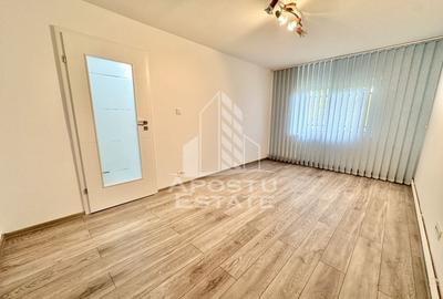 Apartament cu 3 camere decomandat, la parter in zona Girocului. Apartament cu 3 camere decomandat, la parter in zona Girocului. - 11