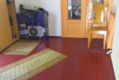 Casă cu 4 camere cu Canalizare în Apollo