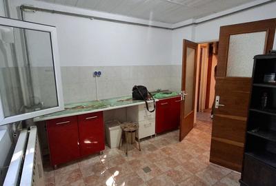 Garsonieră decomandată în Sebastian - 3