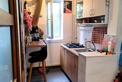 Apartament cu 2 camere semidecomandat în Sud