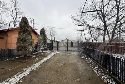 Casă cu 4 camere cu Teren 1237 Mp în Central