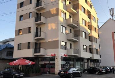 Apartament cu 3 camere decomandat în Central - 2