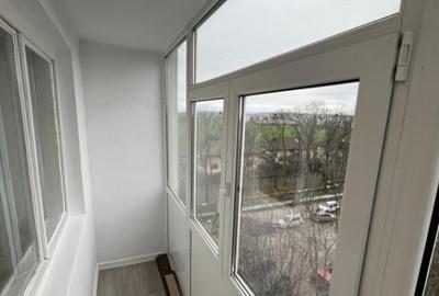 Apartament 2 camere, 44 mp zona Nord (Cameliei) - 1