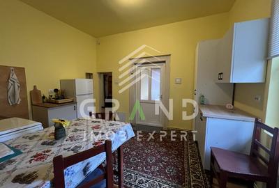 Casa 2 camere+Garaj+Curte 500 mp-Zona Piata Abator/Str. Bucuresti - 9