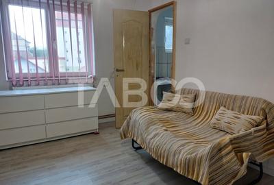 Apartament 2 camere 30 mp etaj 2 spre soare Stejarului Cisnadie - 8