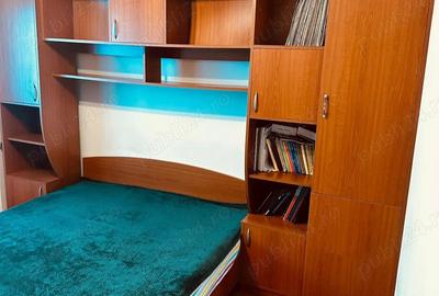 Apartament 4 camere, decomandat, Soseaua Vergului nr 11, bl. H1,SC. 1,Et 9, ap.37. Pret 130.000 euro - 2