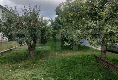 Casă cu 4 camere cu Teren 2190 Mp în Siret - 11