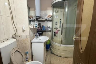 Apartament cu 3 camere decomandat, mobilat în Micro 11 - 2