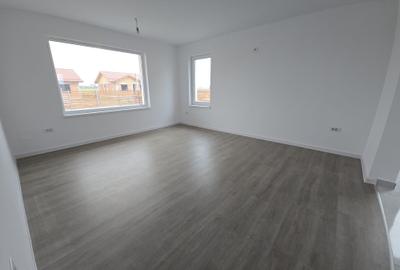 Casă individuală cu 3 camere cu Teren 425 Mp în Berceni - 2