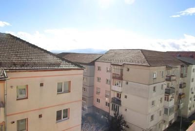 Apartament cu 2 camere + living, pe două niveluri, complet utilat și mobilat - 25