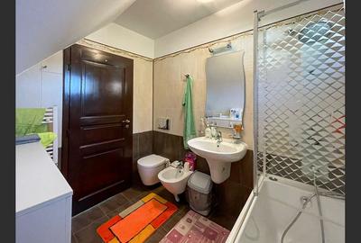 Casa utilata , refugiul perfect la poalele muntelui Semenic! - 5