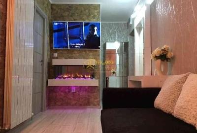 Apartament cu 2 camere decomandat în Nicolina