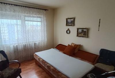Apartament cu 3 camere decomandat, mobilat în Cetate - 3