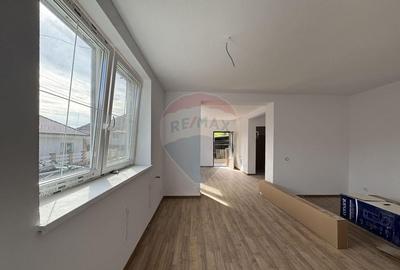 Casa / Vila cu 4 camere de vanzare in zona Vitrometan - 7
