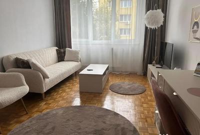 Apartament cu 2 camere decomandat în Central - 4