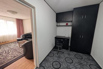 Apartament cu 2 camere decomandat în Orizont - 2