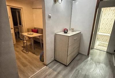 Vând apartament cu 2 camere, decomandat în zona Far-Gara - 9