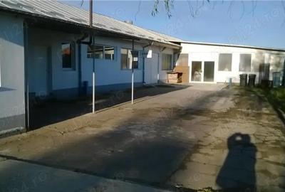 Spațiu comercial, de 2,084 mp, în Central - 8