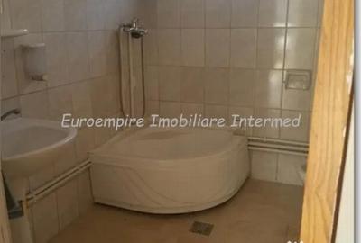 Casă cu 2 camere cu Teren 100 Mp în Brătianu - 5