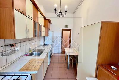 Apartament cu 3 camere decomandat în Aeroport - 3