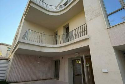 Apartament cu 3 camere în Armeneasca - 2