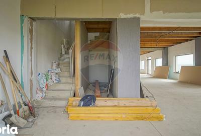 Spațiu comercial, de 700 mp, în Bod - 12