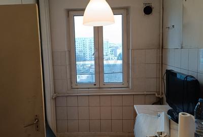 Apartament cu 3 camere semidecomandat în Grivița - 4
