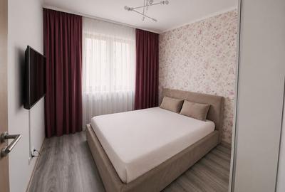 Apartament cu 3 camere semidecomandat în Central - 3