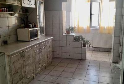 Apartament cu 2 camere decomandat în Siderurgiștilor - 1