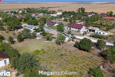 Casă cu 4 camere cu Teren 2106 Mp în Topraisar - 4