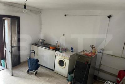 Casă cu 5 camere cu Teren 986 Mp în Pericei - 7