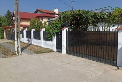 Casă cu 2 camere cu Teren 250 Mp în Domnești - 4