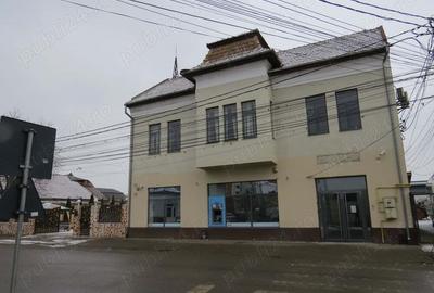 Spatiu Comercial , fostul BCR CAMPIA TURZII - 4