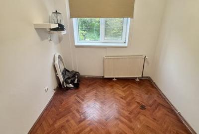 Apartament 3 camere etajul 2 - 8