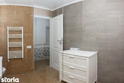Casă cu 3 camere cu Teren 300 Mp în Central - 3