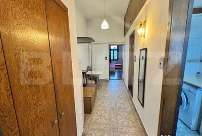 Garsonieră decomandată în P-ța Unirii - 9