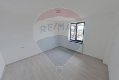 Apartament cu 4 camere de vanzare,  str. 1 Decembrie 1918 - 8